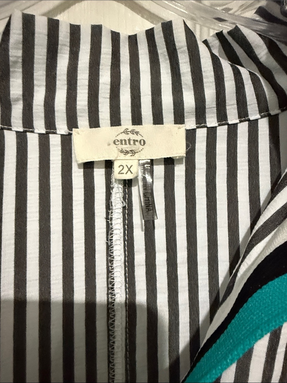 entro Black & White Striped V-Neck Tunic with Teal Trim - Picture 2 of 4